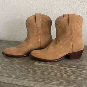 NEW WOMENS TECOVAS BOOTS